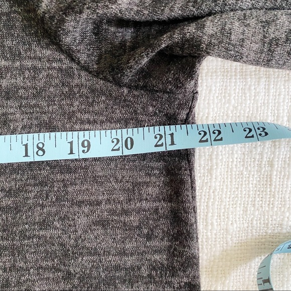 Soprano Peplum Top - Picture 8 of 9